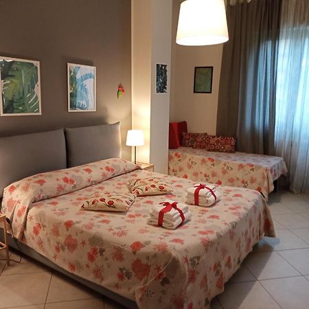 Kaktus B&B บารี ภายนอก รูปภาพ