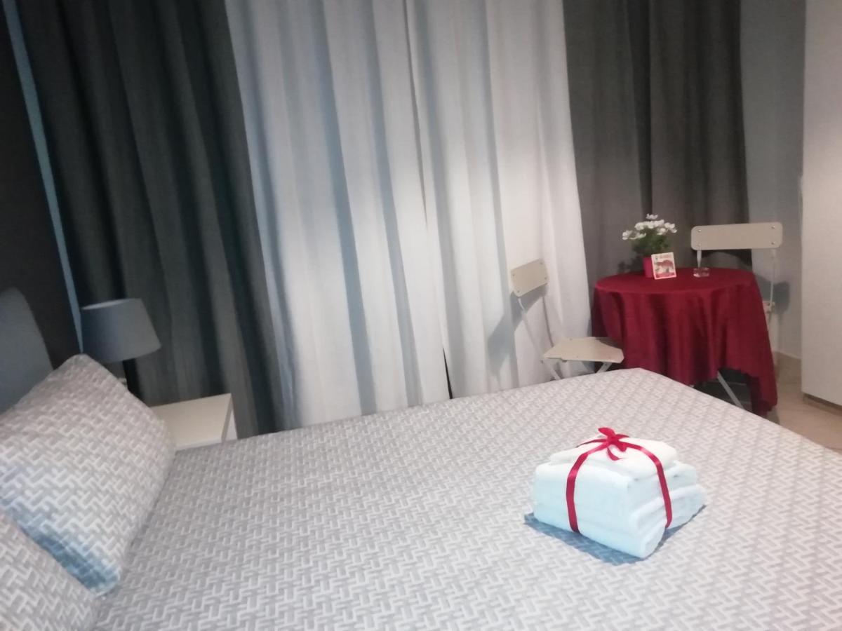 Kaktus B&B บารี ภายนอก รูปภาพ